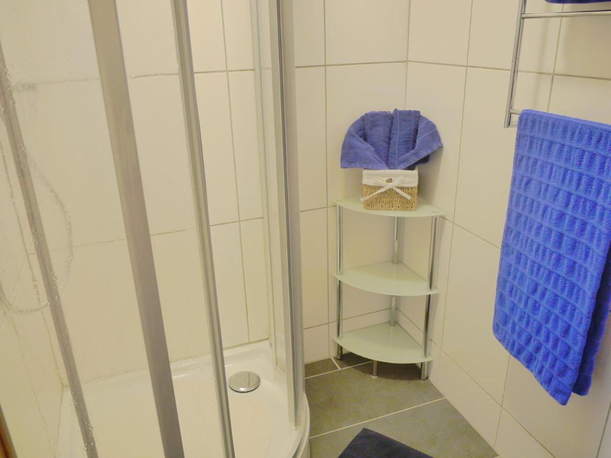 Haus Bellevue Apartment Санкт Михаел им Лунгау Екстериор снимка