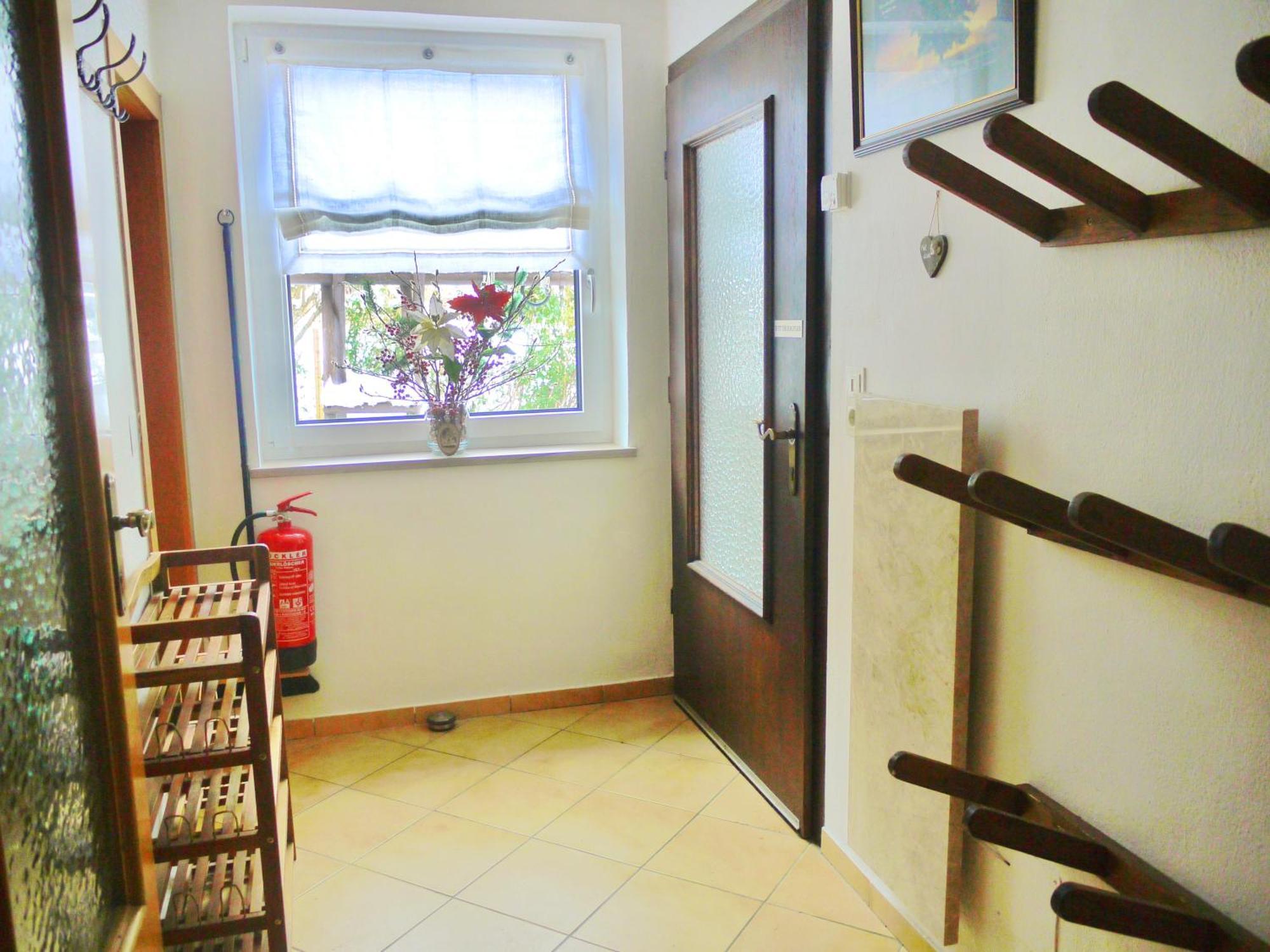 Haus Bellevue Apartment Санкт Михаел им Лунгау Екстериор снимка